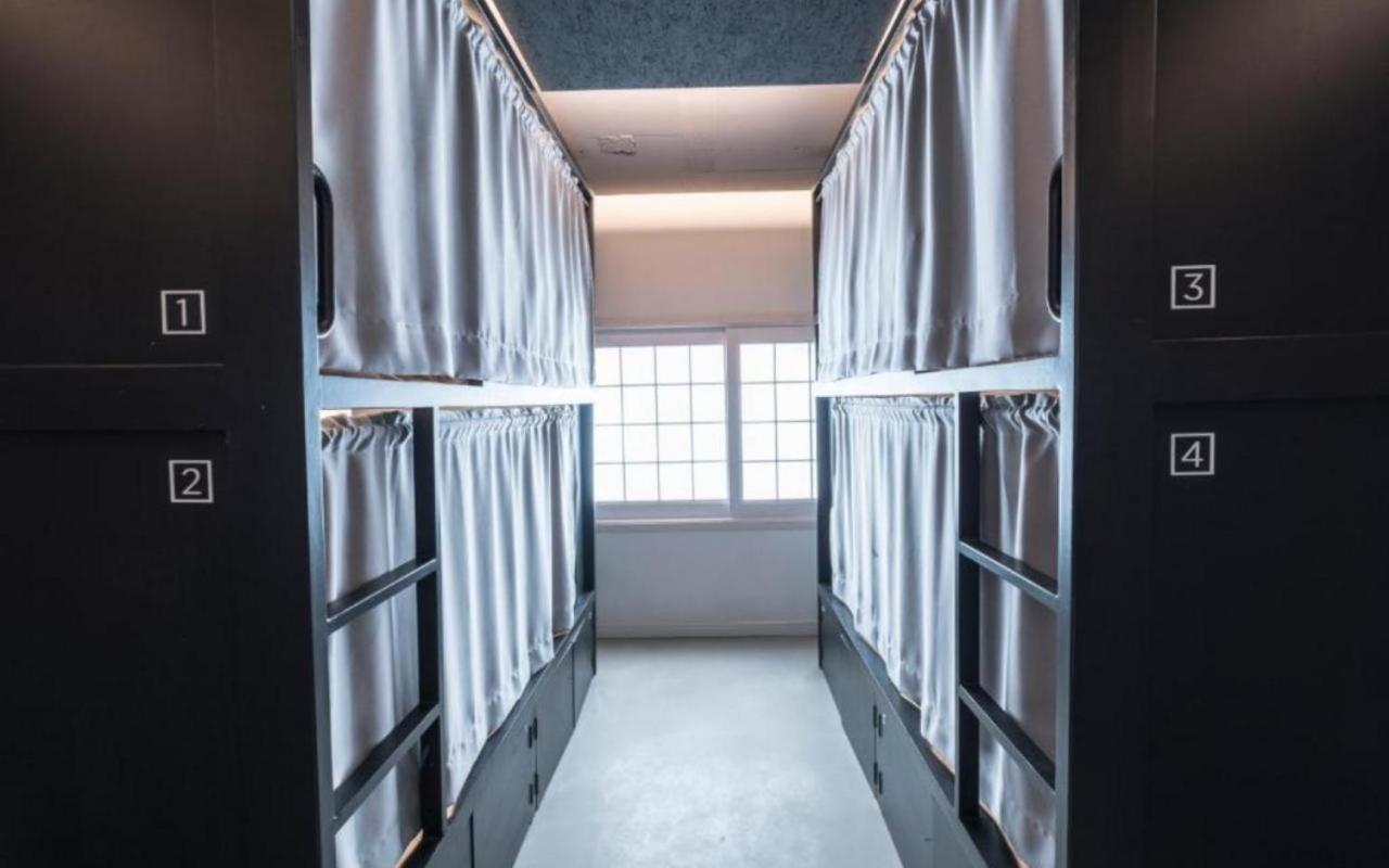 בוסאן Canvas Black Guesthouse מראה חיצוני תמונה