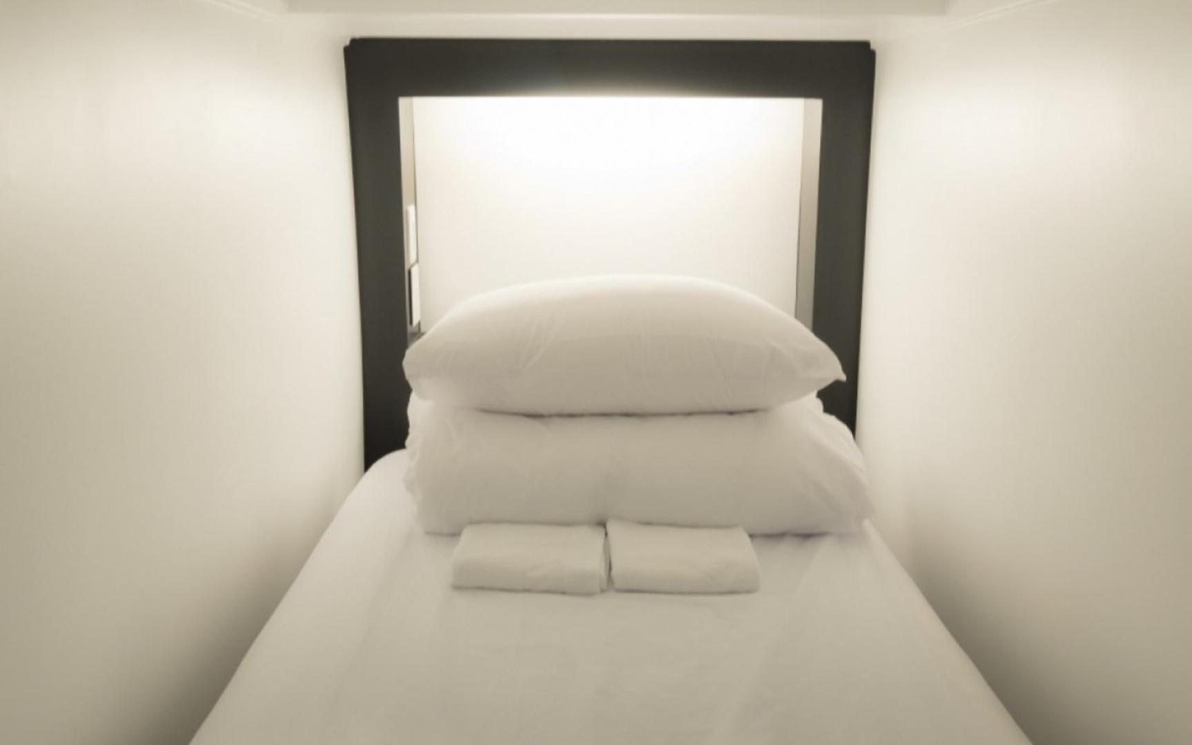 בוסאן Canvas Black Guesthouse מראה חיצוני תמונה